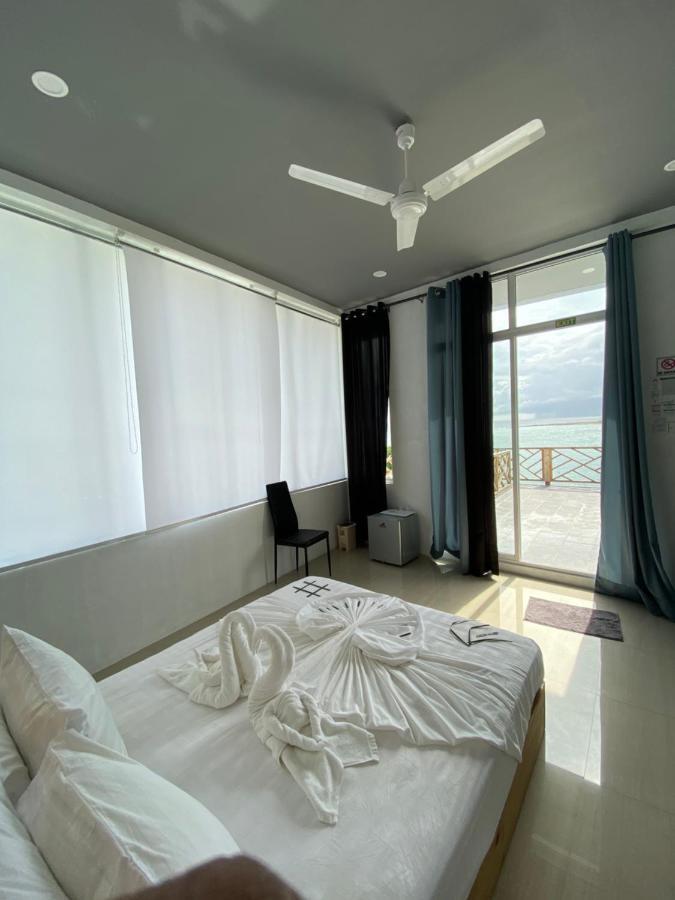 ホテル String Wave Maldives グリ エクステリア 写真